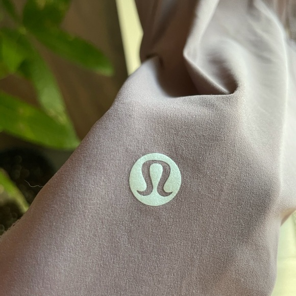 Lululemon final Count Tank Size 4 Flowy Mauve - Picture 3 of 4